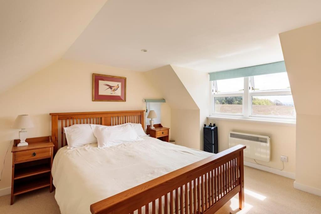 Blackhill Farm Cottage เพิร์ท ภายนอก รูปภาพ