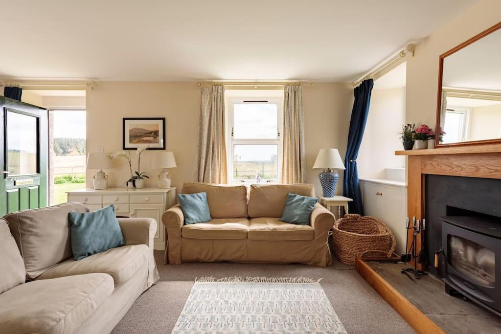 Blackhill Farm Cottage เพิร์ท ภายนอก รูปภาพ
