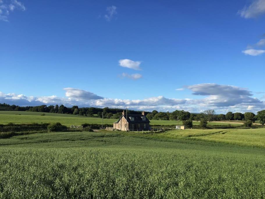 Blackhill Farm Cottage เพิร์ท ภายนอก รูปภาพ