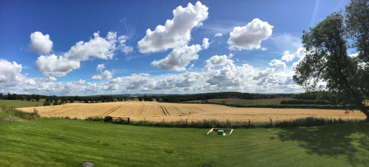 Blackhill Farm Cottage เพิร์ท ภายนอก รูปภาพ