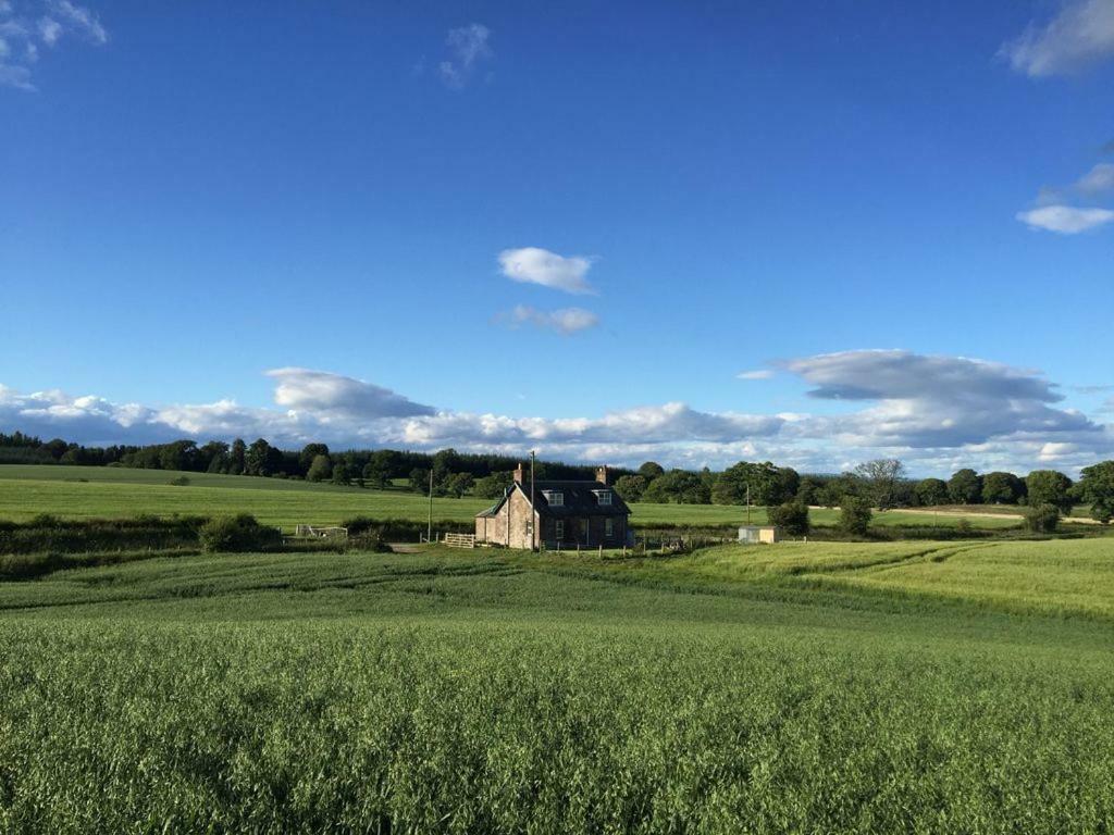 Blackhill Farm Cottage เพิร์ท ภายนอก รูปภาพ